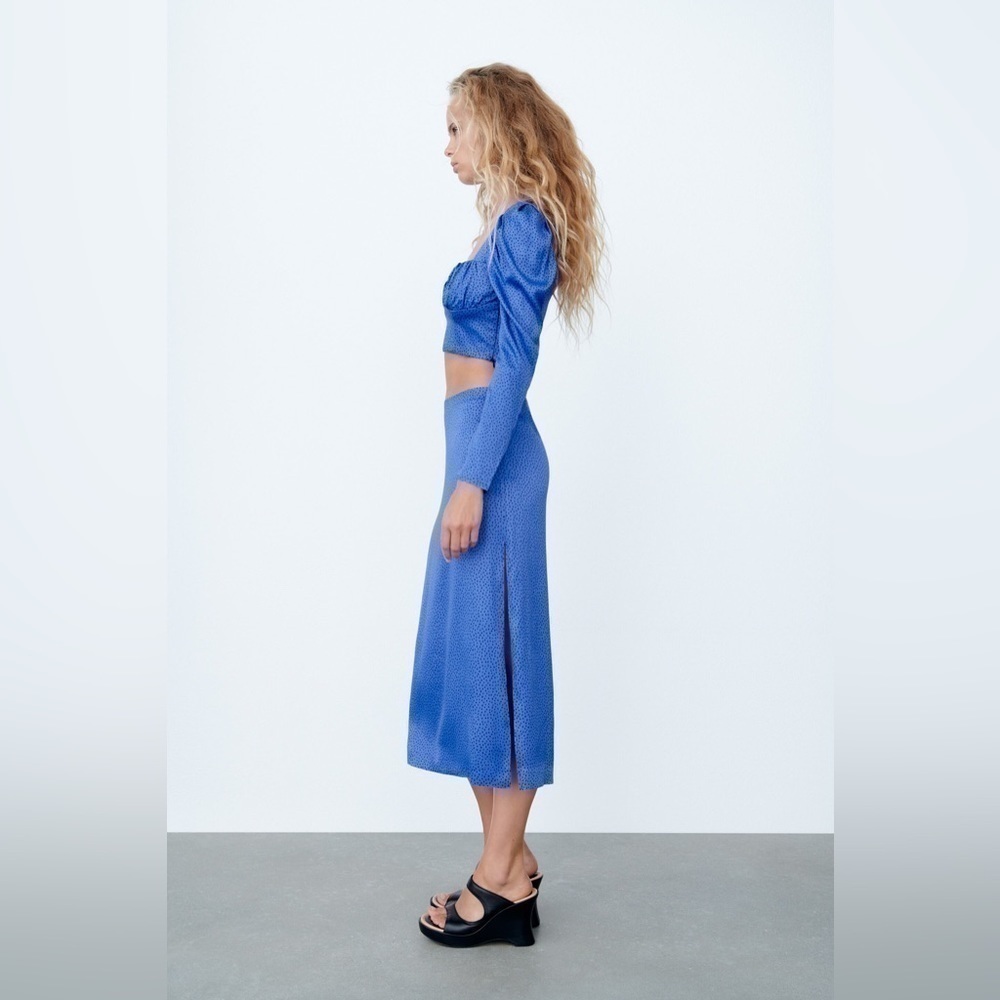 Zara Satin Blue Dot Cropped Long Sleeve Top ✨ - Picture 8 of 12